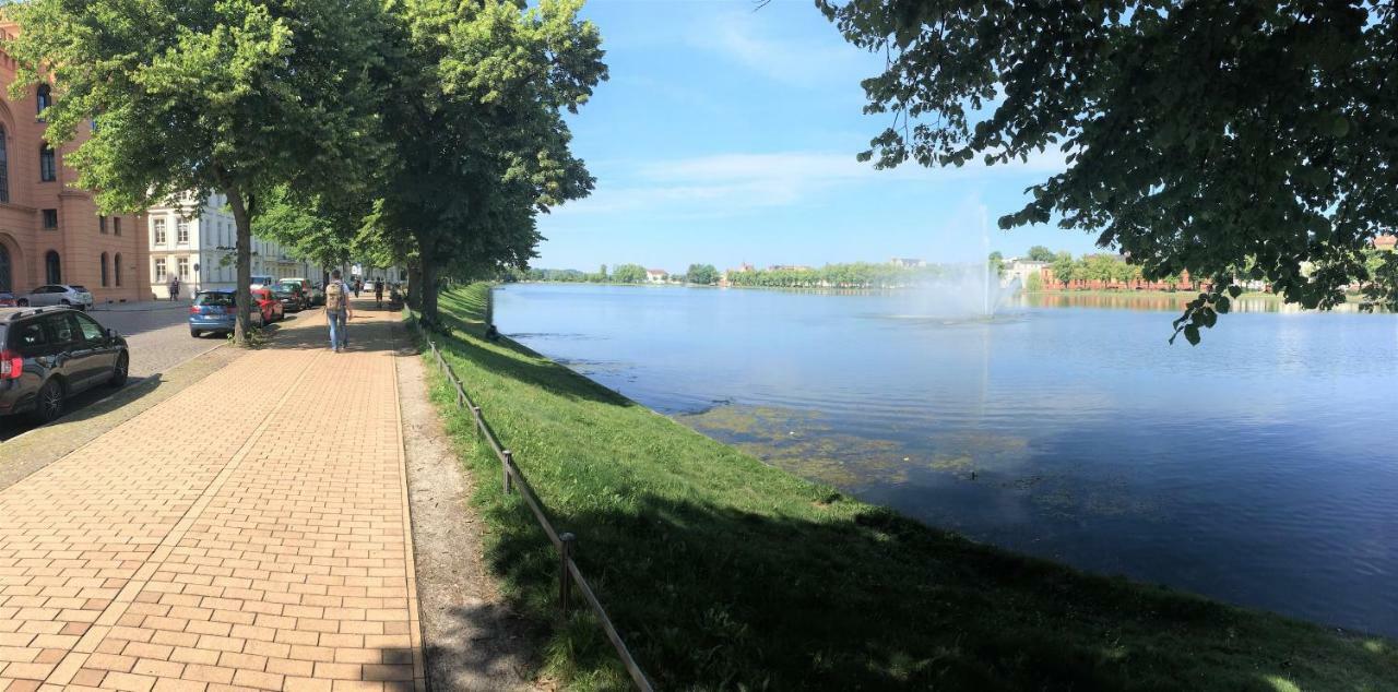Schwerin Apartment Am Pfaffenteich Eksteriør bilde